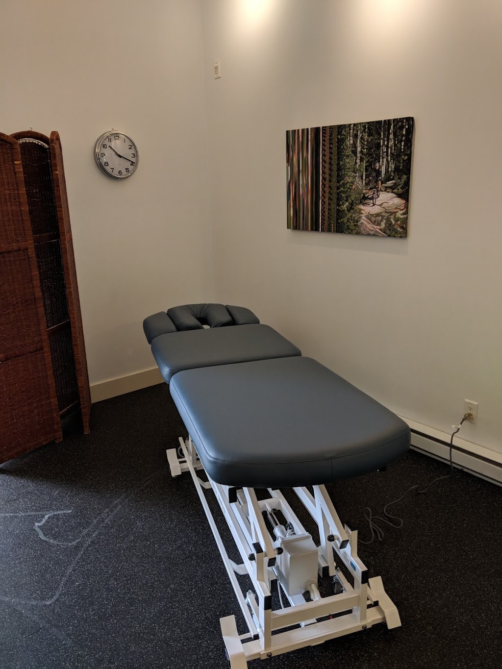 Stawamus physio | 1316 Main St, Squamish, BC V8B 0R2, Canada | Phone: (604) 256-5885