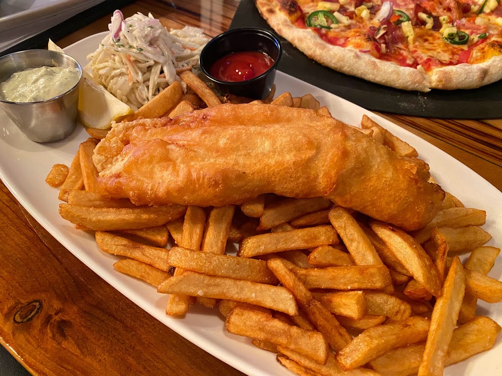 Crust & Crate Fast Fired Pizza Pub | 100 Shuttleworth Dr., Ottawa, ON K1T 0W7, Canada | Phone: (343) 349-9393