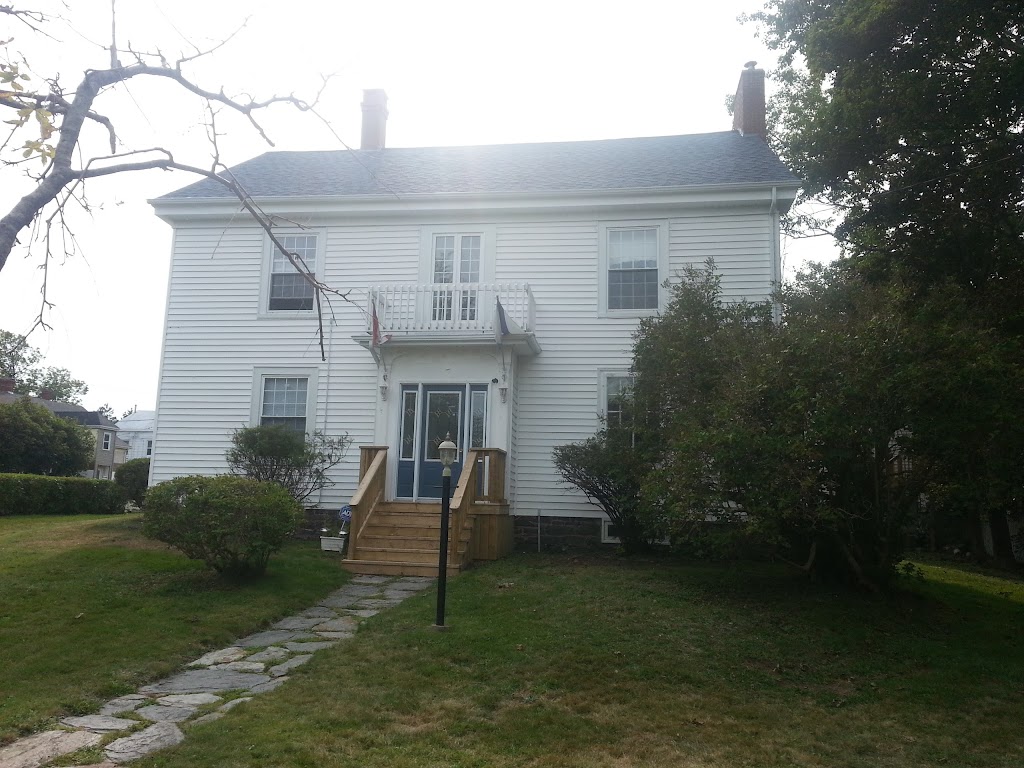 Summers Inn | 16 Warwick St, Digby, NS B0V 1A0, Canada | Phone: (902) 245-2250