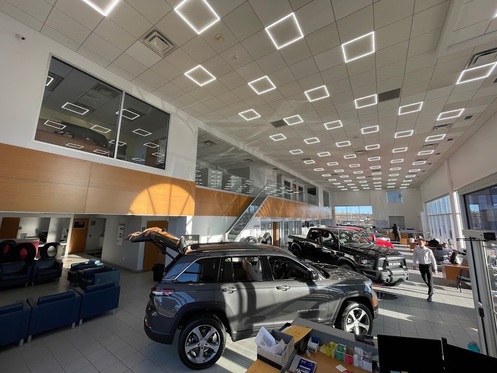 Rallye Motors Chrysler | 1810 Main St, Moncton, NB E1E 4S7, Canada | Phone: (800) 572-5593