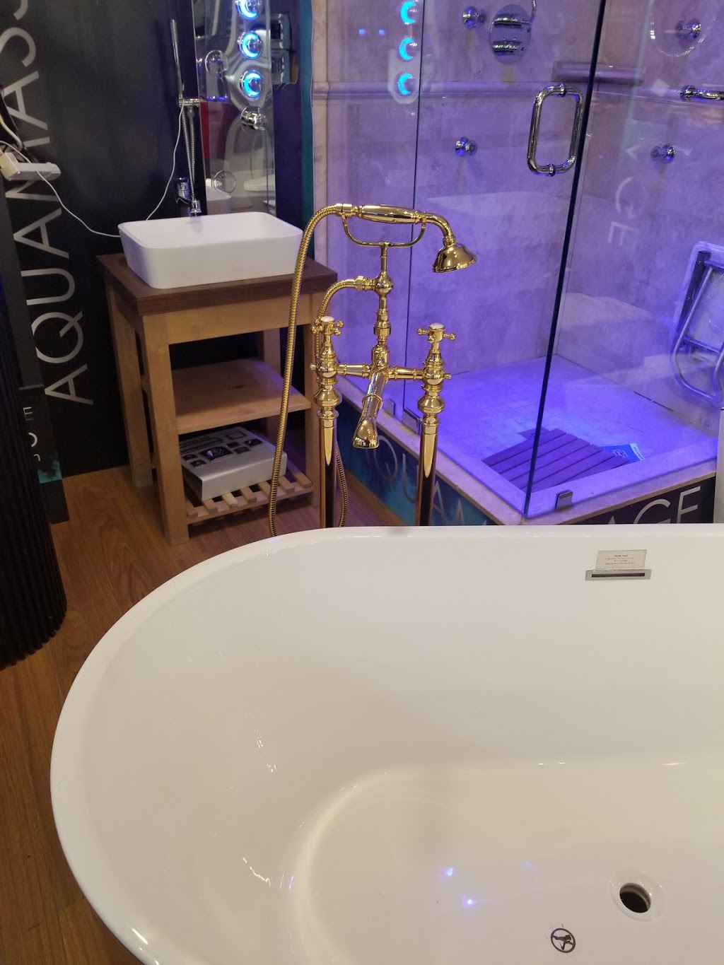 Bath City | 8001 Jane St Unit 3, Concord, ON L4K 2M7, Canada | Phone: (416) 223-3330