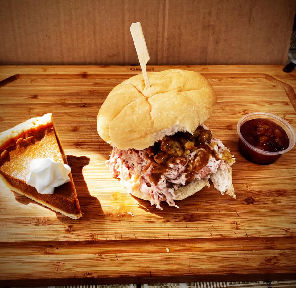 Traylor Parkers Real Texas BBQ | 21006 Charing Cross Rd, Charing Cross, ON N0P 1G0, Canada | Phone: (519) 401-5855