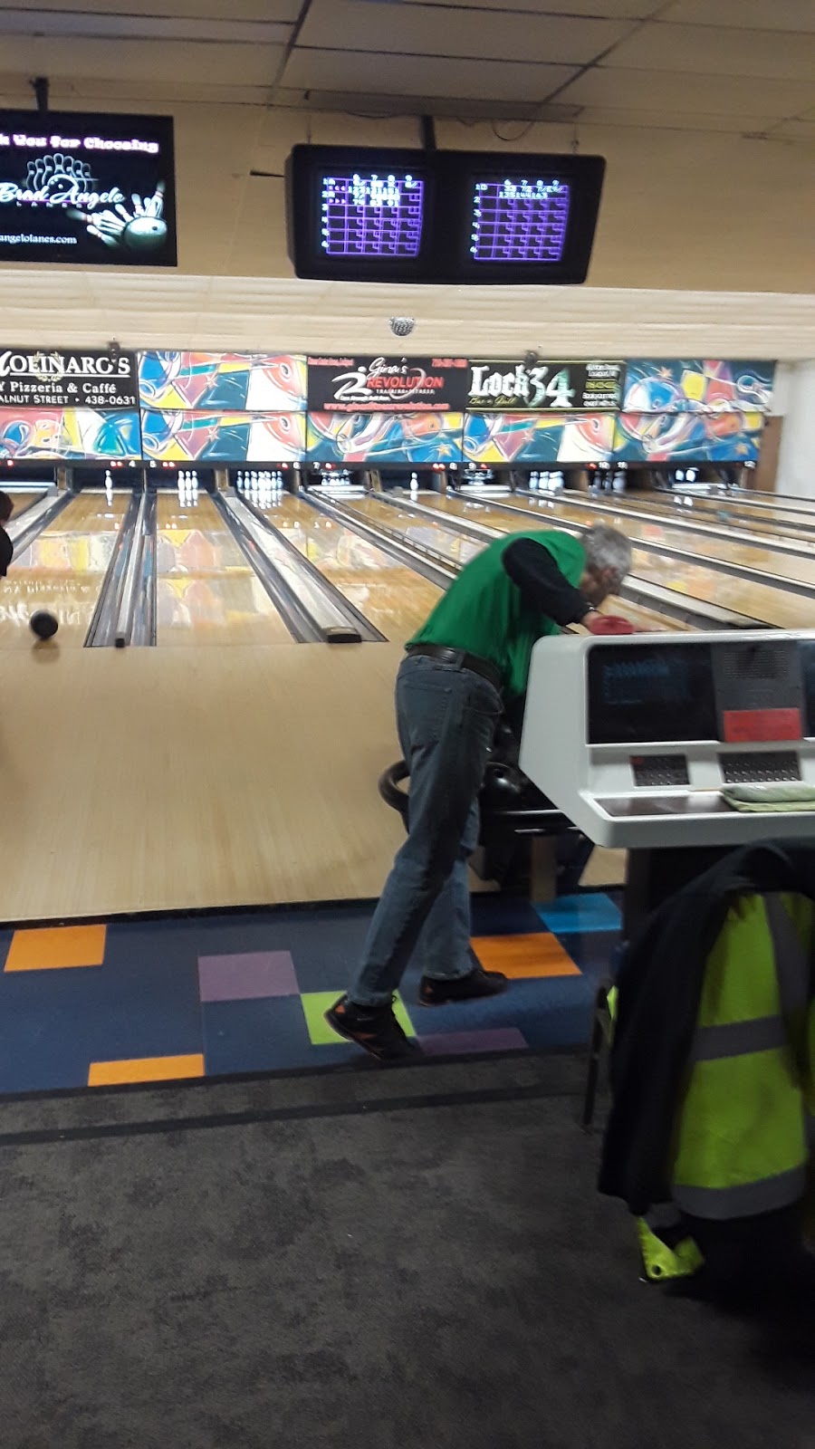 Brad Angelo Lanes | 6280 S Transit Rd, Lockport, NY 14094, USA | Phone: (716) 589-5074