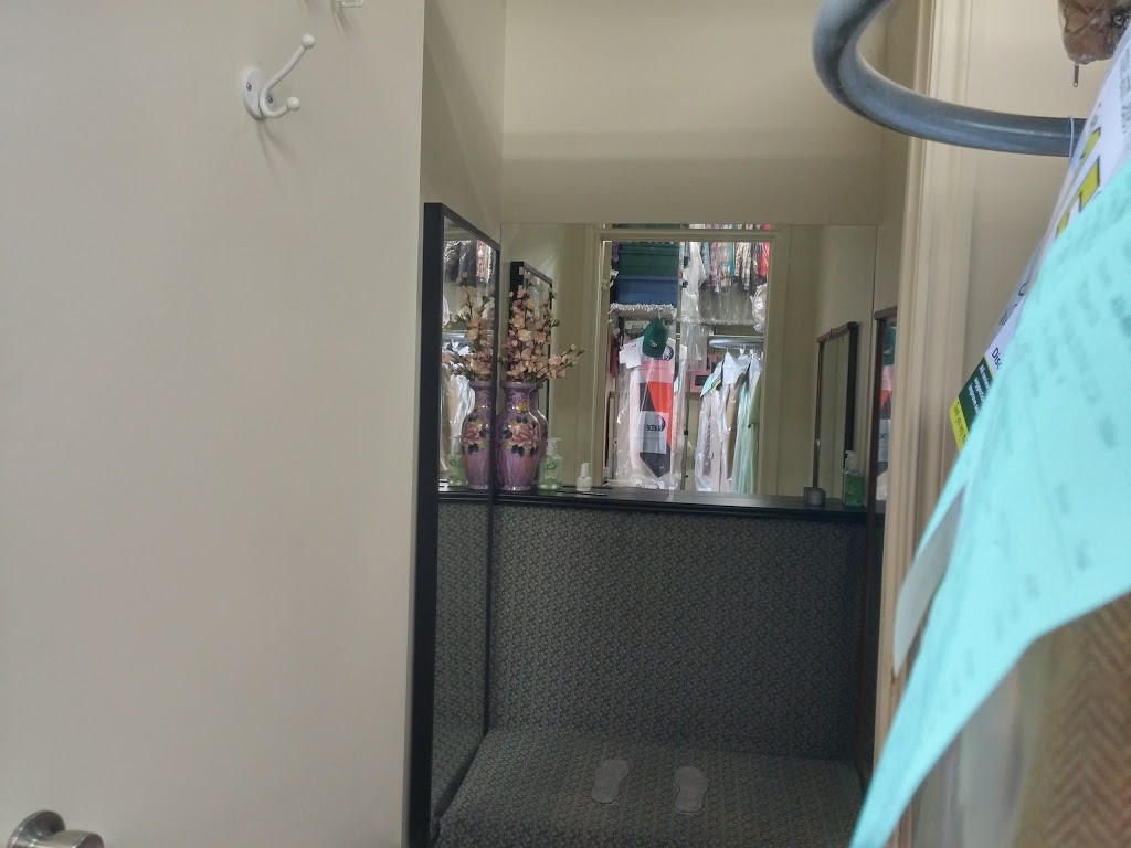 Paradise Custom Cleaners | 27 Rean Dr # 4, North York, ON M2K 0A6, Canada | Phone: (416) 512-2220