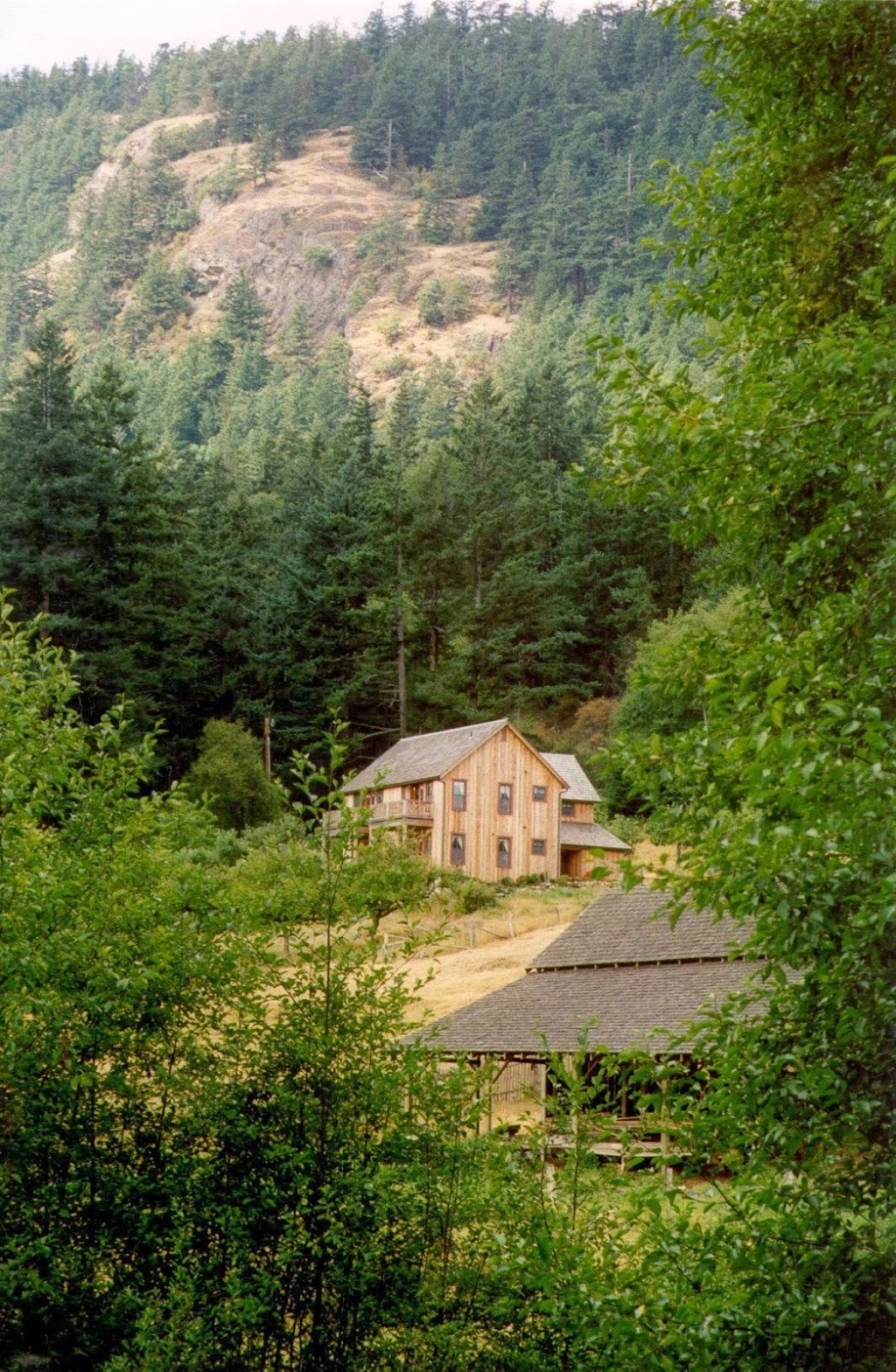 Turtleback Farm Inn | 1981 Crow Valley Rd, Eastsound, WA 98245, USA | Phone: (360) 376-4914