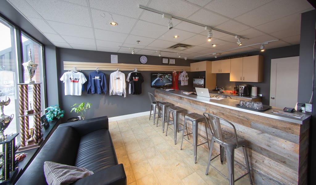 M1 Thai Boxing • MMA | 410 Chrislea Rd #10, Woodbridge, ON L4L 8B5, Canada | Phone: (905) 856-6902