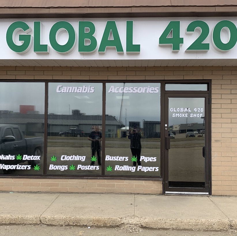 Global 420 Smoke Shop Ltd. | store | 5522 37a Ave, Wetaskiwin, AB T9A 2P7, Canada | 7803529373 OR +1 780-352-9373