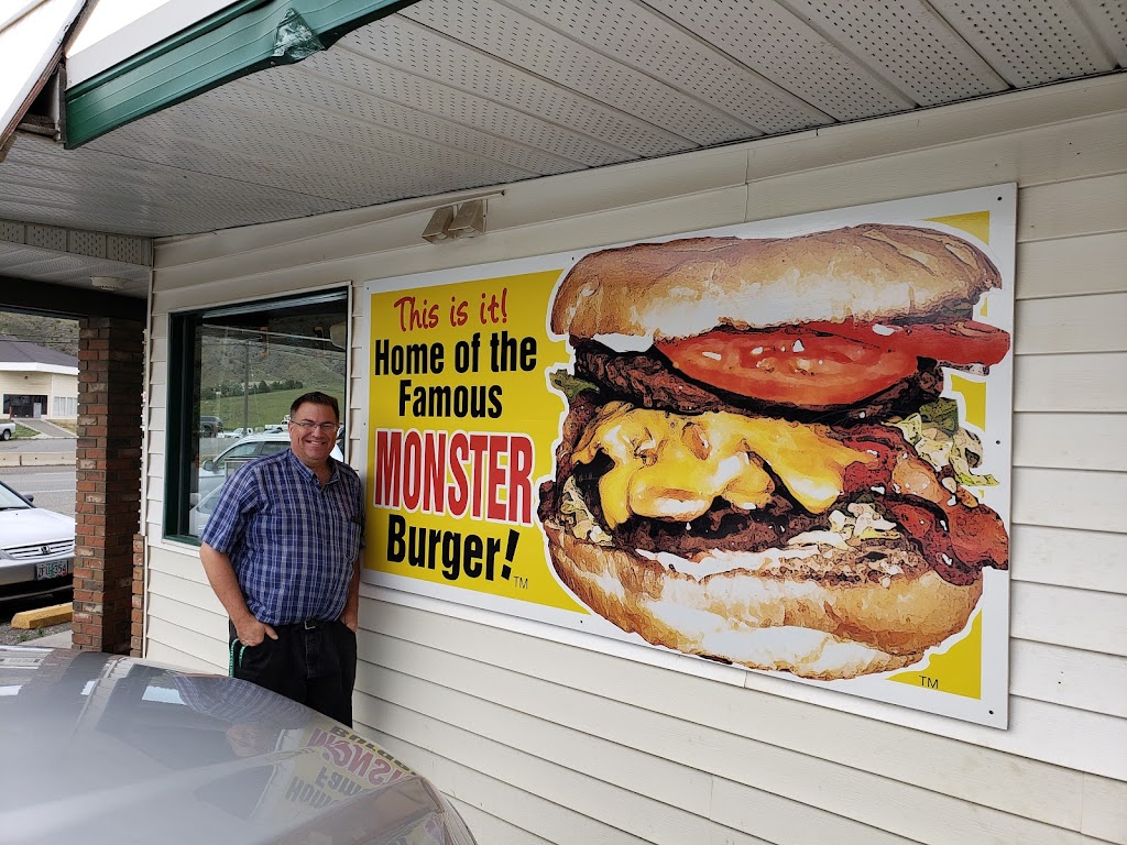 Hungry Herbies Drive-In | 1301 Cariboo Hwy, Cache Creek, BC V0K 1H0, Canada | Phone: (250) 457-6644