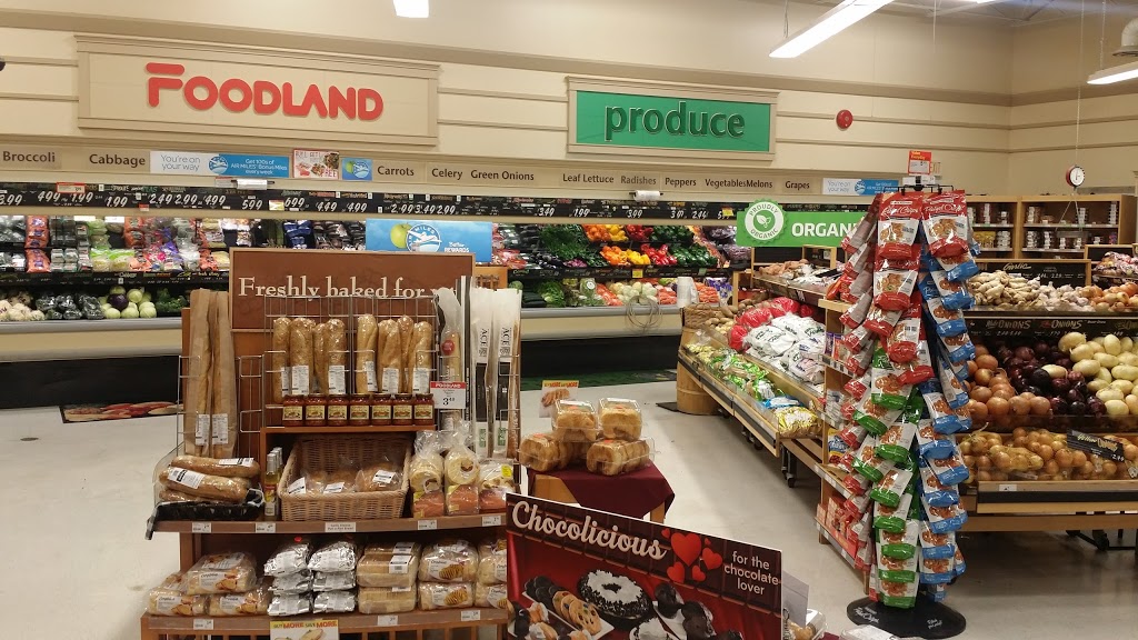 Foodland - Craighurst | 2106 Horseshoe Valley Rd W, Barrie, ON L4M 4Y8, Canada | Phone: (705) 726-4666