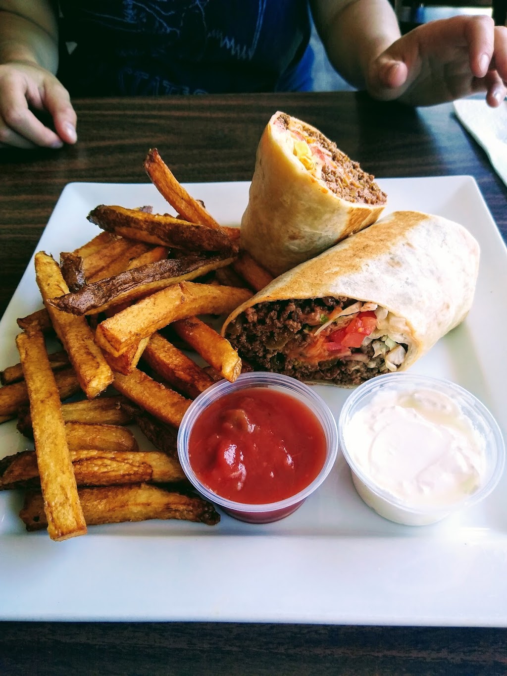 Parkers Pub & Eatery | 247 Welland St, Port Colborne, ON L3K 1V4, Canada | Phone: (289) 836-8618