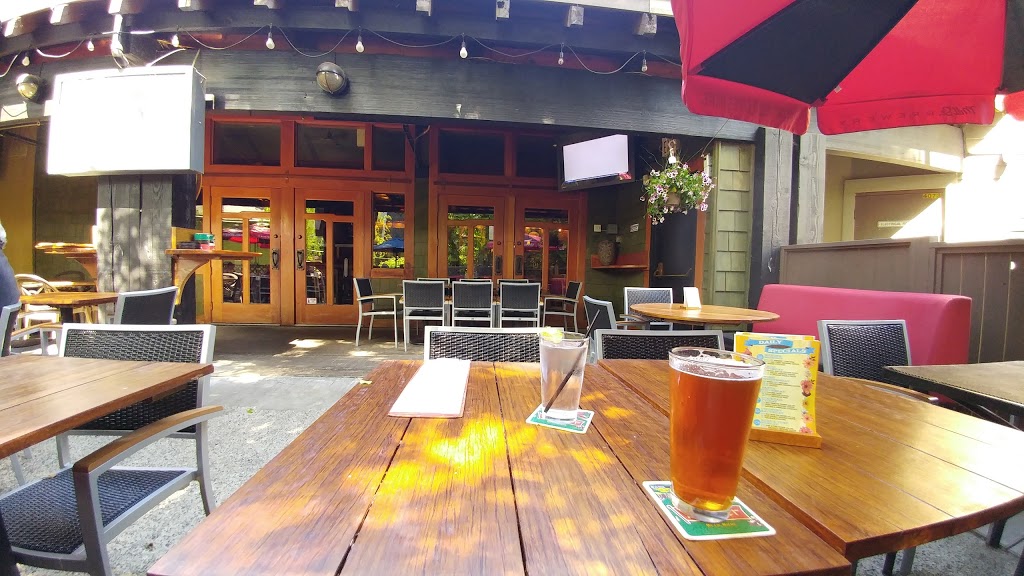 HOP & VINE TAP HOUSE - 1601 Burnwood Dr #9, Burnaby, BC V5A 4H1, Canada