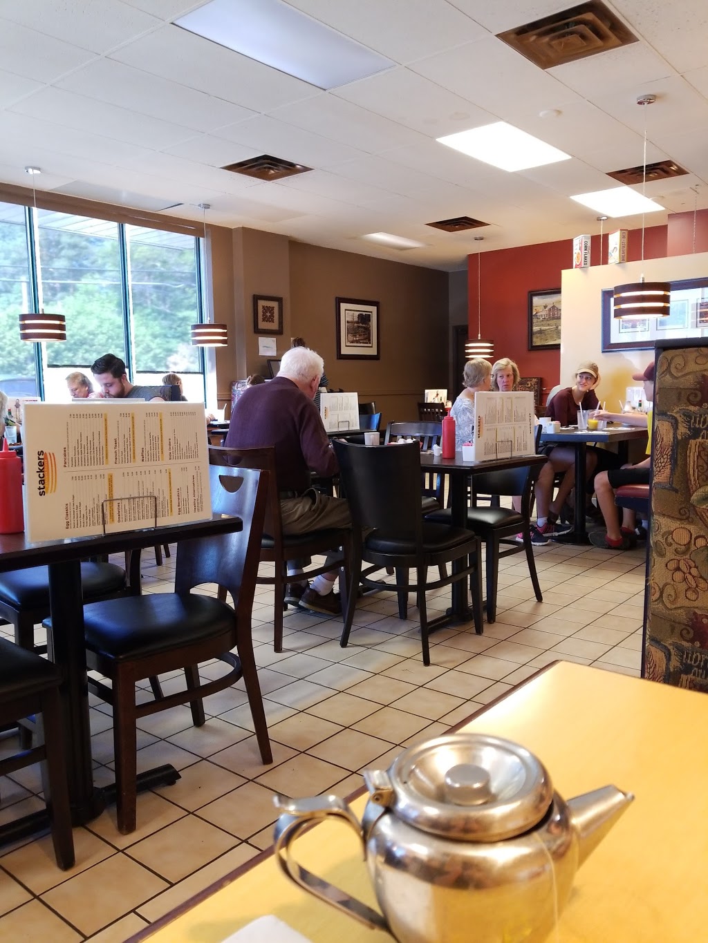 Stackers Pancake House | 727 William St #1, Midland, ON L4R 4Y5, Canada | Phone: (705) 245-2008