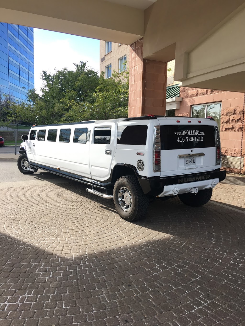 Deol Limo Service | 8586 Mississauga Rd, Brampton, ON L6Y 0C3, Canada | Phone: (416) 729-1212