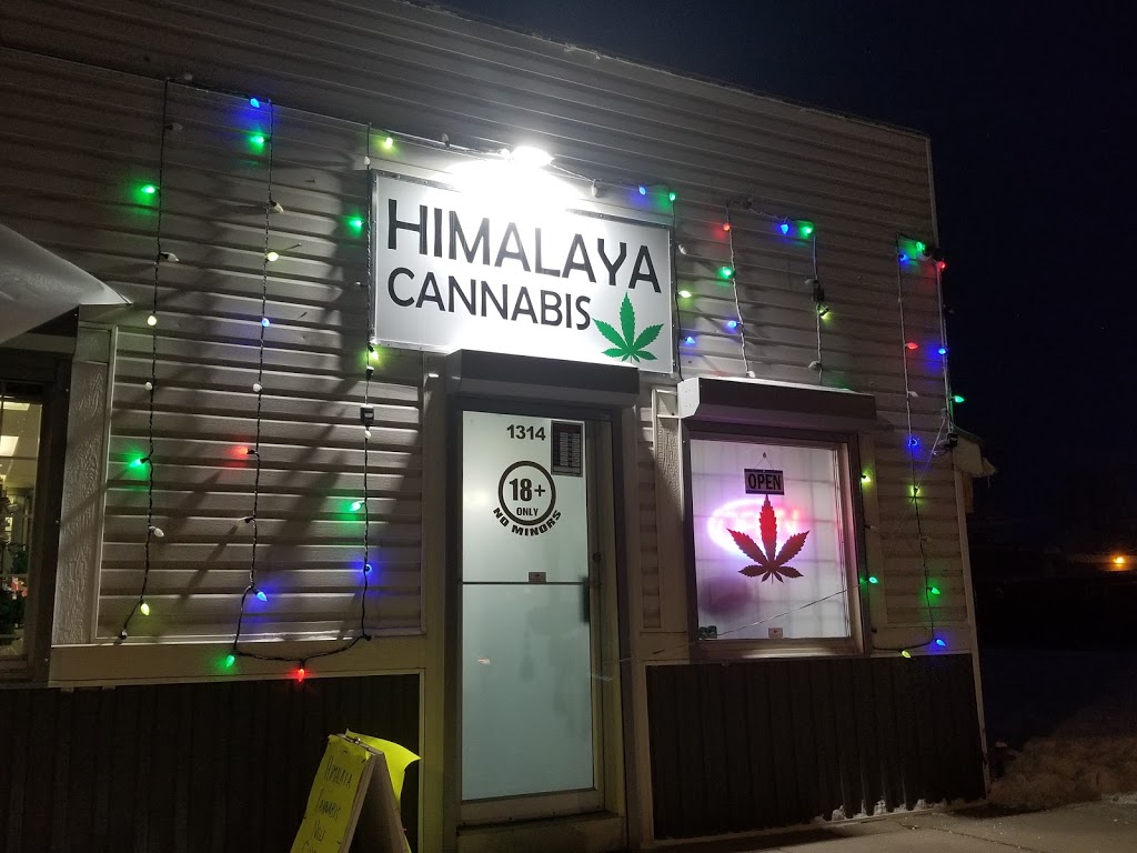 HIMALAYA CANNABIS | 1314 Railway St, Crossfield, AB T0M 0S0, Canada | Phone: (403) 964-0037
