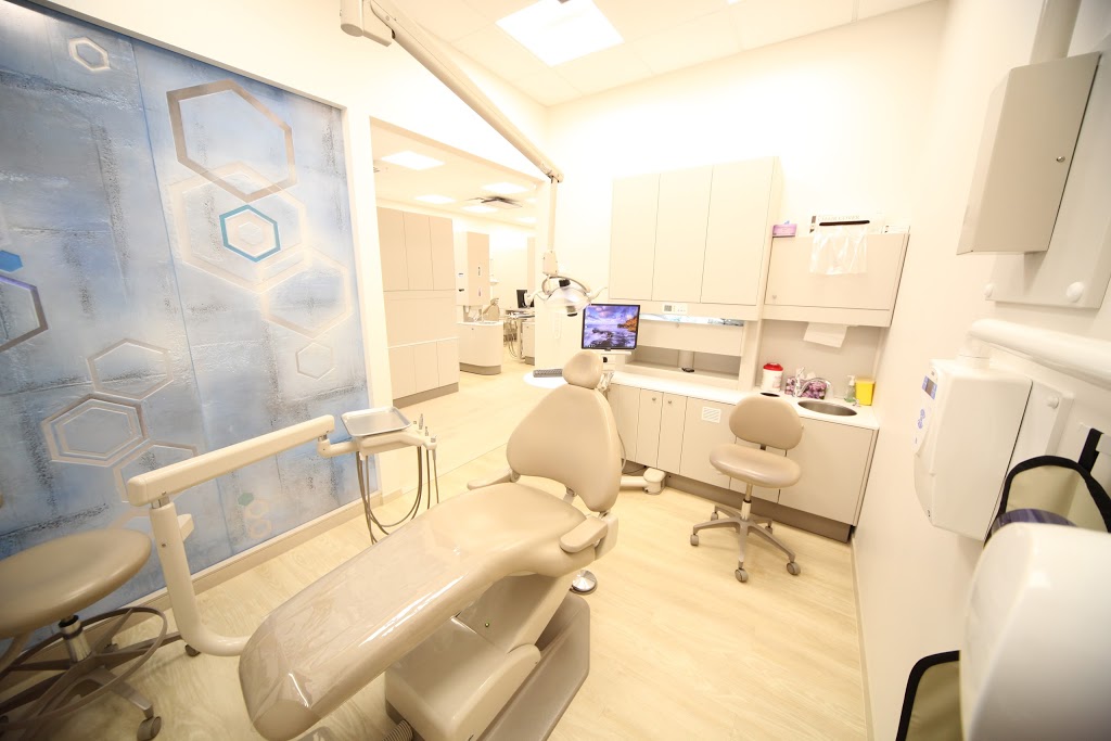 Hawkstone Dental Clinic | dentist | 7181 Winterburn Rd NW, Edmonton, AB T5T 4K2, Canada | 7804443002 OR +1 780-444-3002