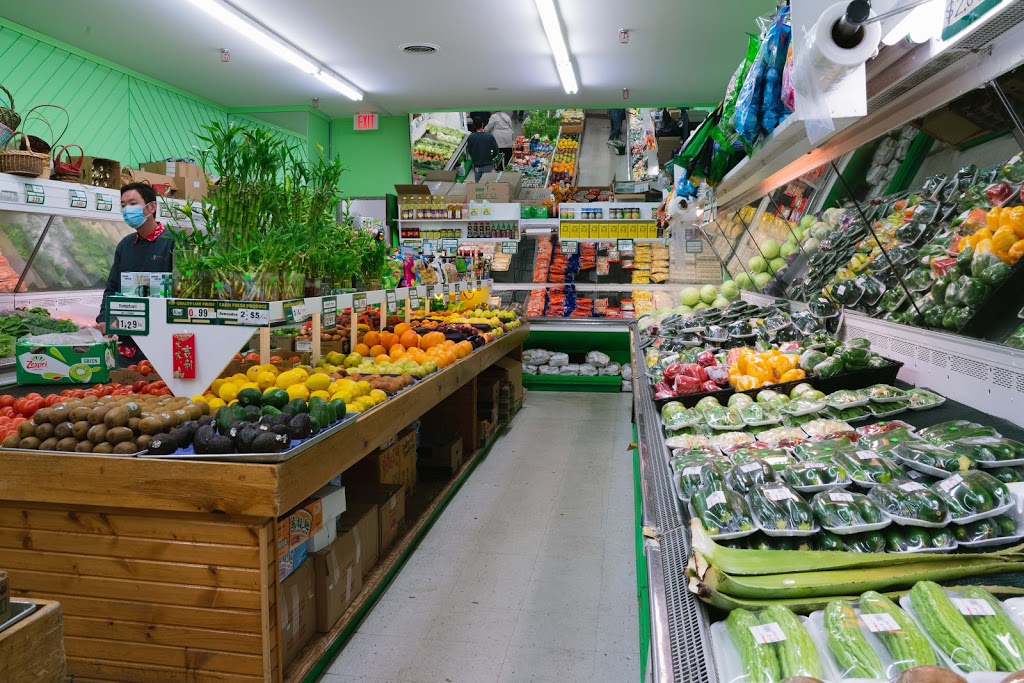 Bills Farm | 45 Overlea Blvd, Toronto, ON M4H 1C3, Canada | Phone: (416) 421-4546