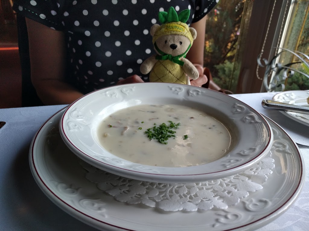 Restaurant La Maison Chez Nous | 847 Rue Mountain, Granby, QC J2H 0L5, Canada | Phone: (450) 372-2991