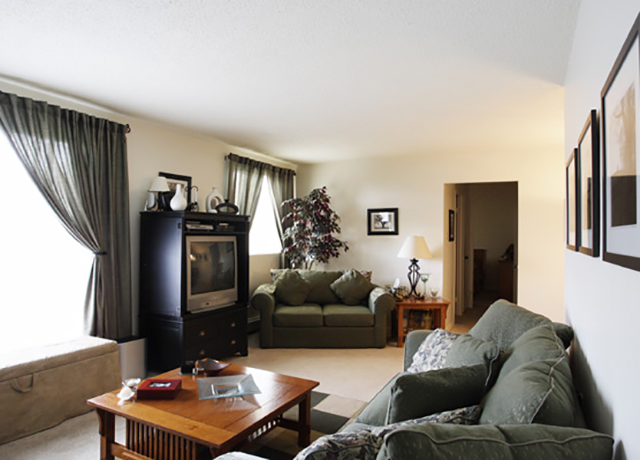Southwood Apartments | 381 Edinburgh Rd S, Guelph, ON N1G 3J7, Canada | Phone: (519) 824-0619