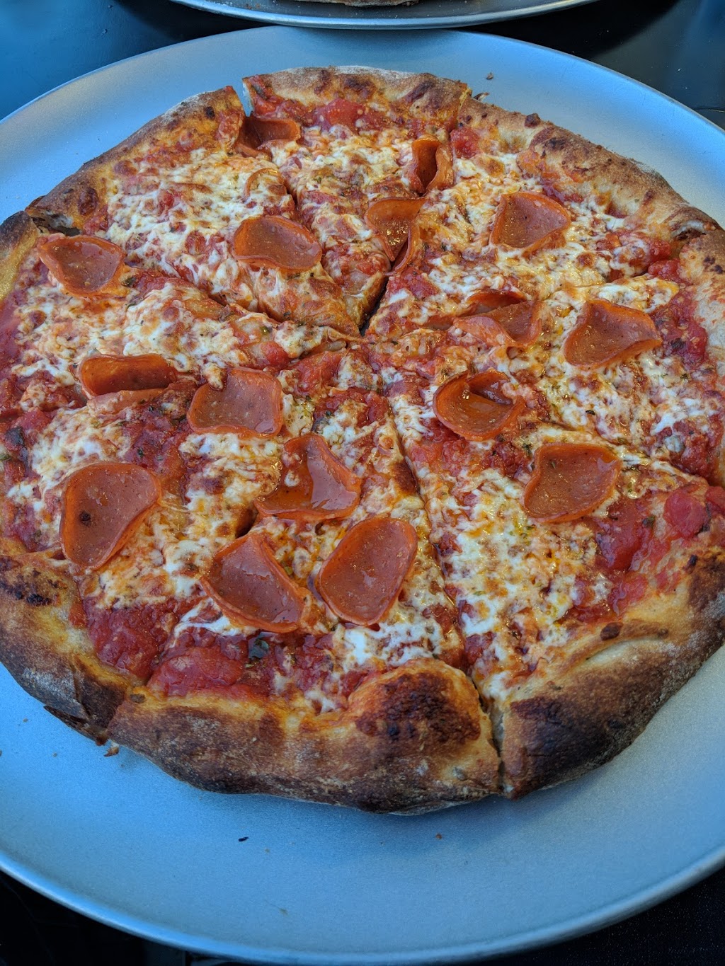 Taste of Naples Pizzeria | 3530 Rutherford Rd, Woodbridge, ON L4L 1A6, Canada | Phone: (905) 553-3232