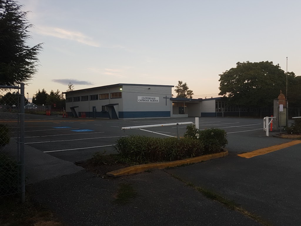 Cloverdale Catholic School | 17511 59 Ave, Surrey, BC V3S 1P3, Canada | Phone: (604) 574-5151