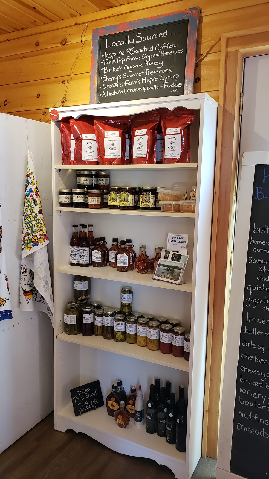Humble Pie Butter Tart Factory | 6 Bay St, Baysville, ON P0B 1A0, Canada | Phone: (705) 224-8278
