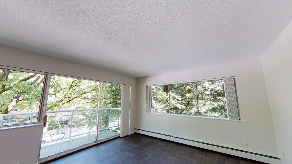 University Manor - CLV Group | 4640 W 10th Ave, Vancouver, BC V6R 2J5, Canada | Phone: (778) 819-3351