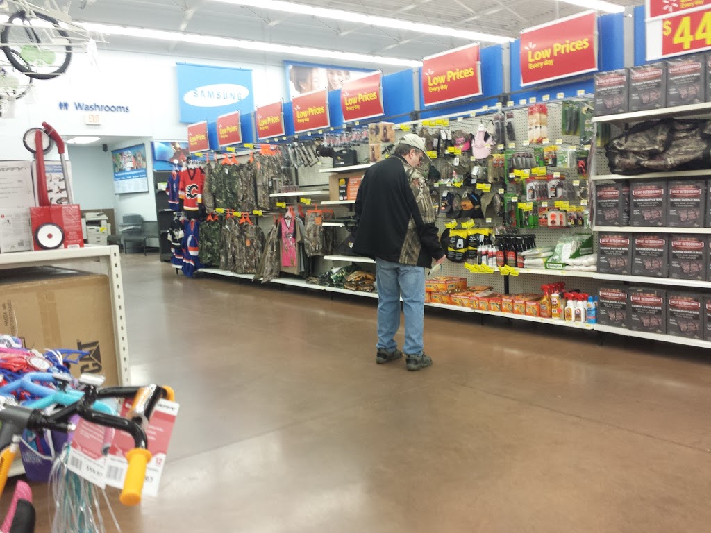 Walmart Magog Supercentre | 1935 Rue Sherbrooke, Magog, QC J1X 2T5, Canada | Phone: (819) 868-0471