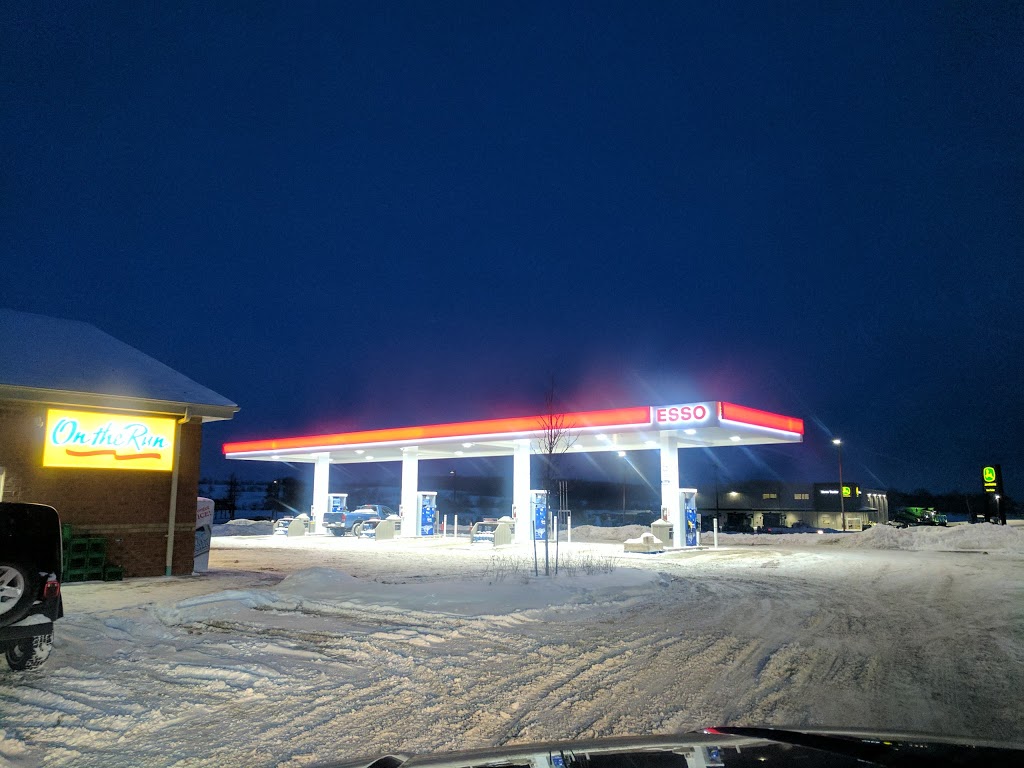 Esso | 2802 County Rd 42, Stayner, ON L0M 1S0, Canada | Phone: (705) 466-3776