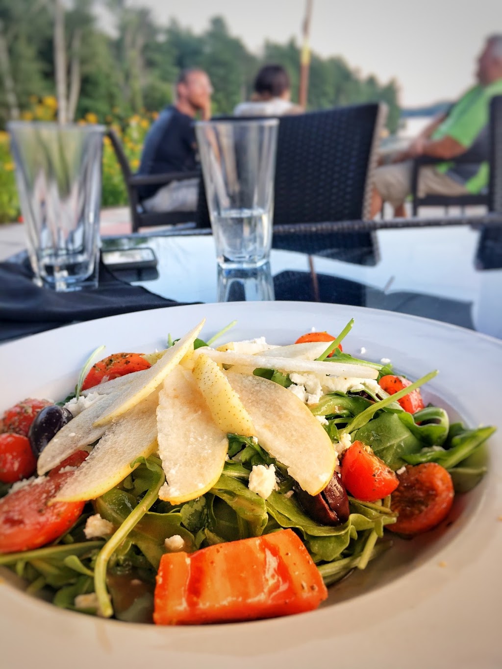 SummerKiss Restaurant | 1014 Lois Lane, Minden, ON K0M 2L1, Canada | Phone: (705) 454-8000