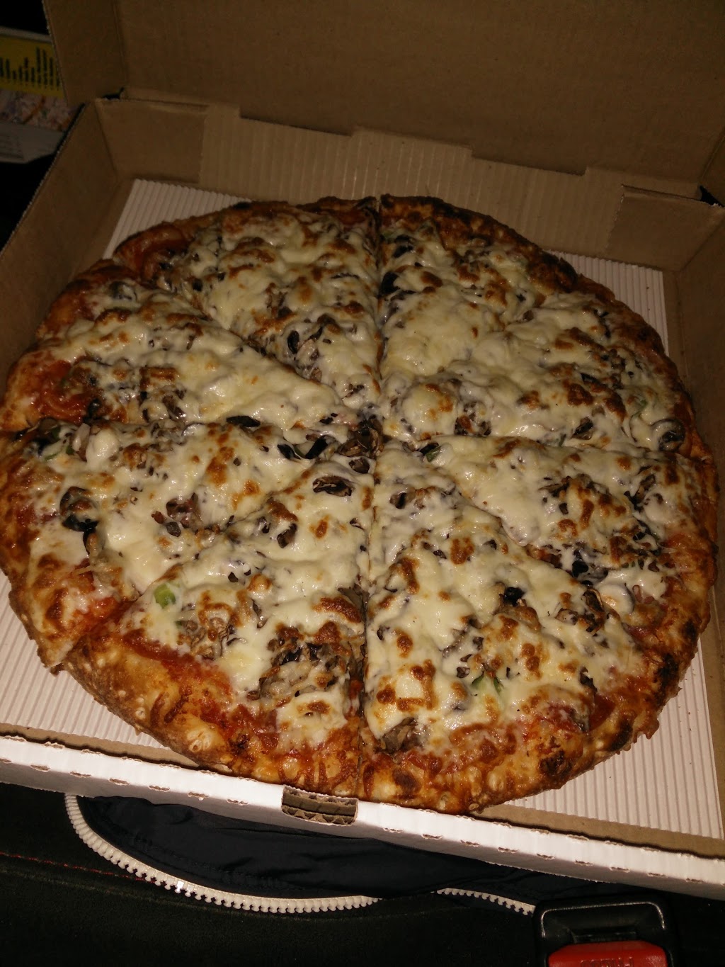 Viva La Pizza | 608 Clarke Rd, Coquitlam, BC V3J 3X6, Canada | Phone: (604) 939-5444