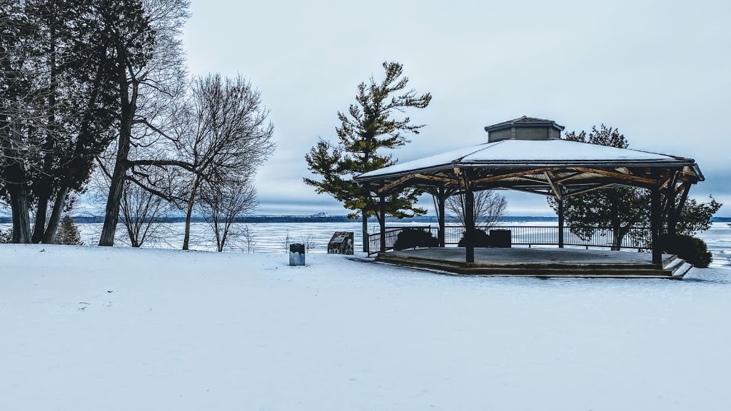 Robert Simpson Park | 400 John St N, Arnprior, ON K7S 2P6, Canada | Phone: (613) 623-7301