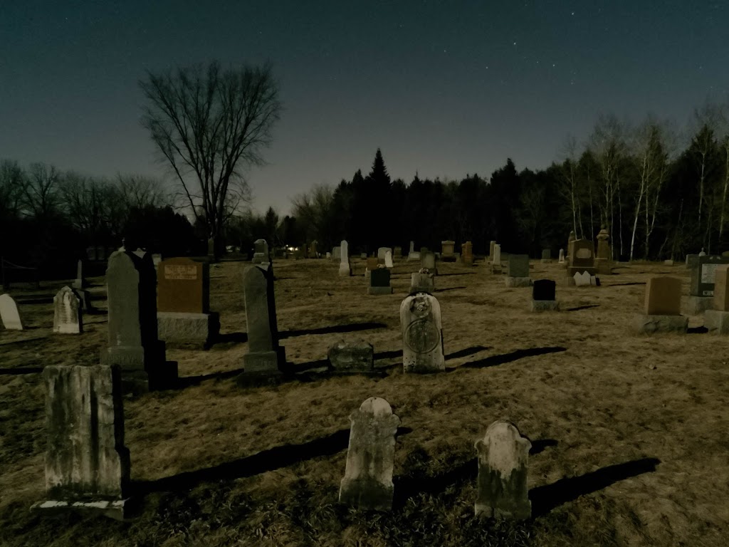 Merrickville Union Cemetery | 204 Burritts Rapids Rd, Merrickville, ON K0G 1N0, Canada