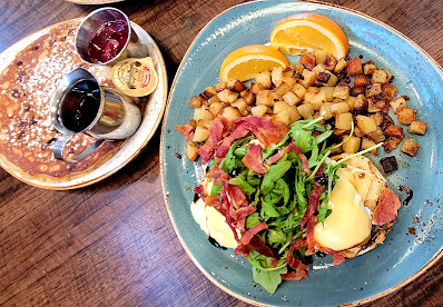 Reds Diner 58th | 324 58 Ave SE, Calgary, AB T2H 0P1, Canada | Phone: (403) 386-6688