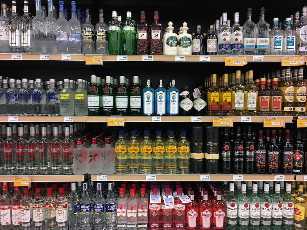 Rollyview Liquor Store & Pub | 49402 Range Rd 234 # 20 A, Rolly View, AB T0C 2K0, Canada | Phone: (780) 807-2424