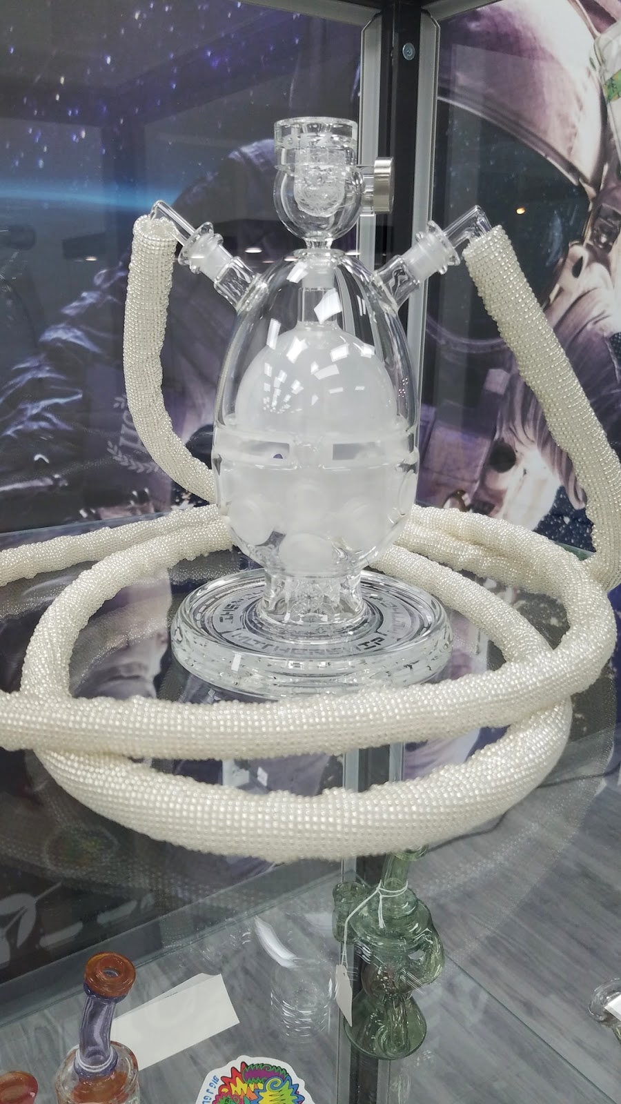 Headspace Glass & Gifts | 5989 Transit Rd, East Amherst, NY 14051, USA | Phone: (716) 428-5730