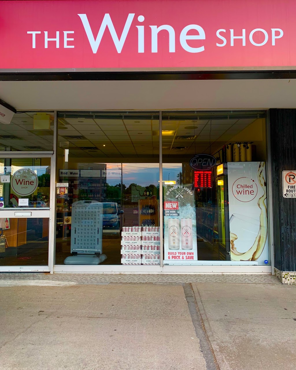 The Wine Shop | store | 400 Scott St, St. Catharines, ON L2N 6T4, Canada | 9059340981 OR +1 905-934-0981
