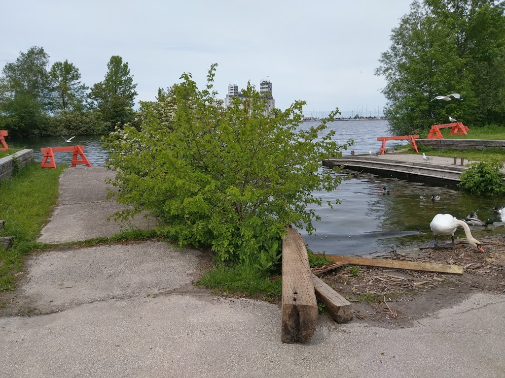 Harbourview Park | 2 Water St, Collingwood, ON L9Y 3E4, Canada | Phone: (705) 444-2500