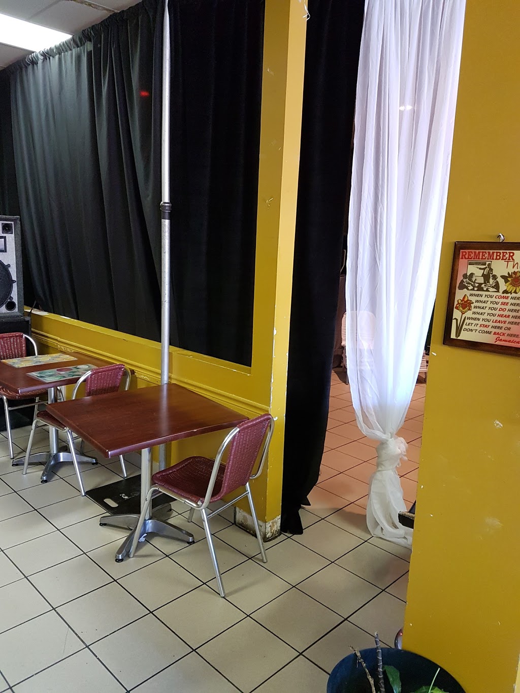 Restaurant Jah B Carabbean | 9550 Rue Jean-Milot, LaSalle, QC H8R 4C3, Canada | Phone: (514) 367-5242