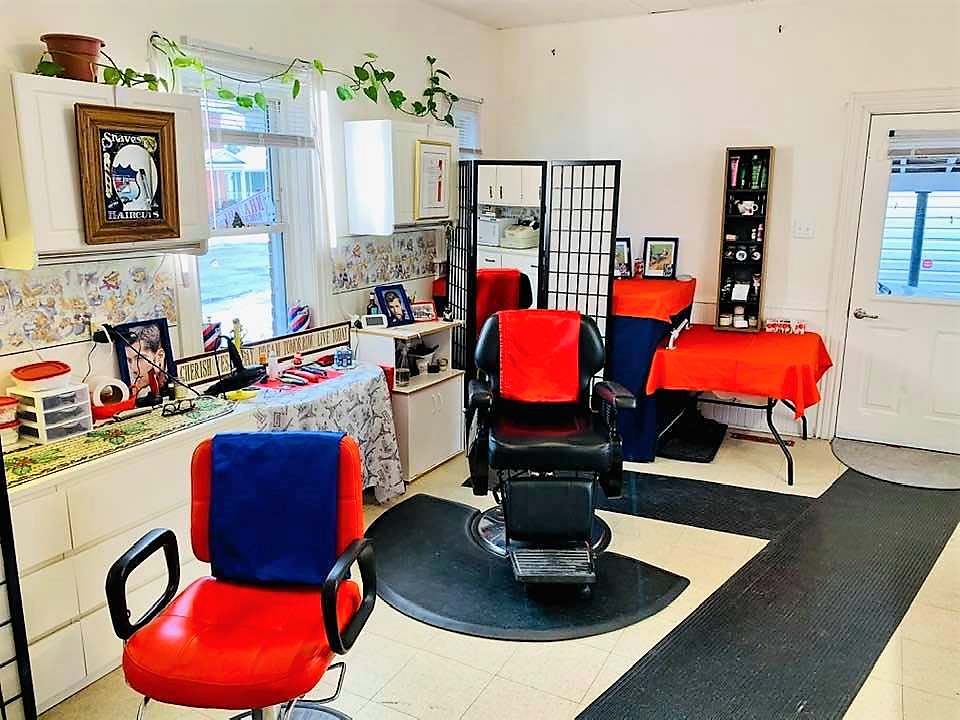 Grandma Kates Barber Shop | 292 Stewart St, Renfrew, ON K7V 1Y1, Canada | Phone: (343) 361-0593