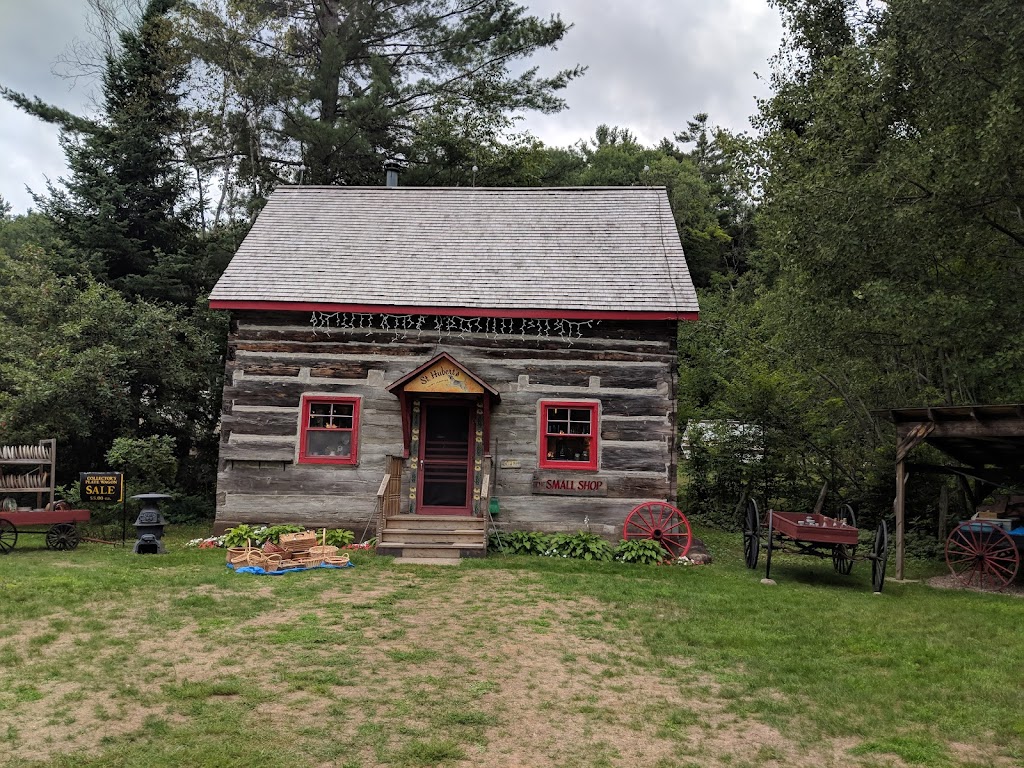 Madonna House Gift Shop | 2887 Dafoe Rd, Combermere, ON K0J 1L0, Canada | Phone: (613) 756-3713