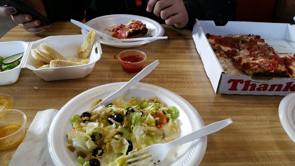 Pepes Pizza | 250 S Parker St, Marine City, MI 48039, USA | Phone: (810) 765-3505