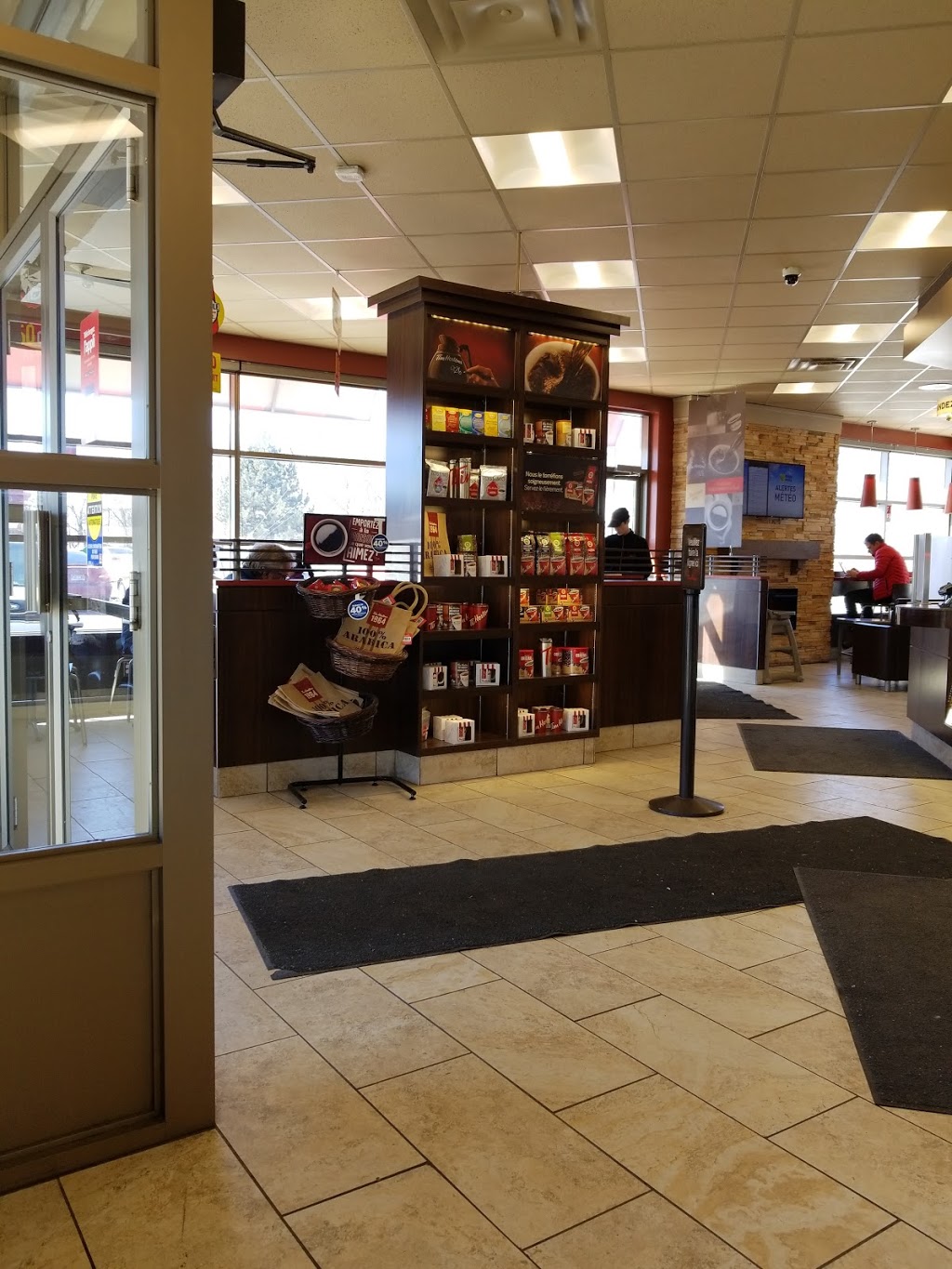Boston Pizza | 17 545 Rue Charles, Mirabel, QC J7J 1P3, Canada | Phone: (450) 434-9191