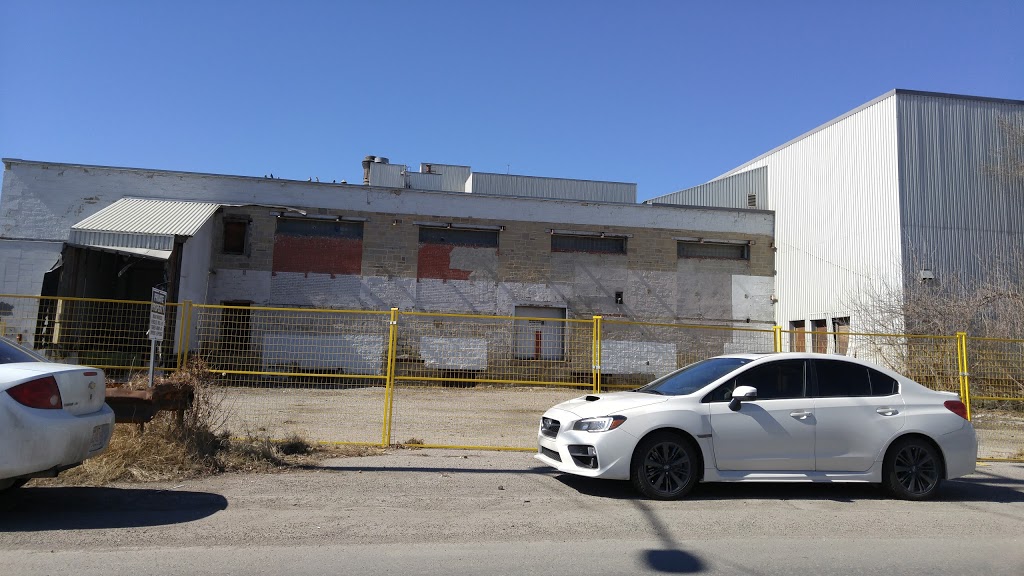 WestKey Storage Inglewood - Commercial | 1891 15 St SE, Calgary, AB T2G 1E3, Canada | Phone: (403) 269-9116