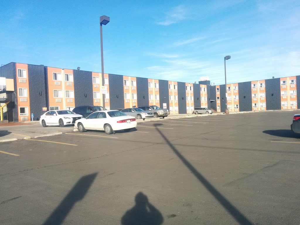 Airport Travellers Inn Hotel | 1808 19 St NE, Calgary, AB T2E 4Y3, Canada | Phone: (800) 661-8164