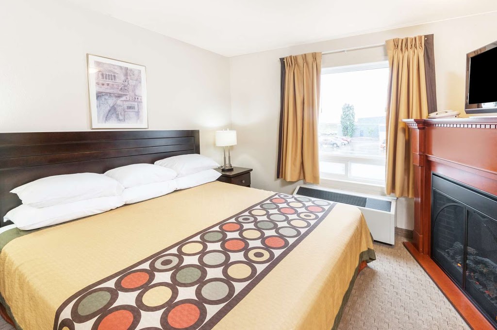 Super 8 by Wyndham Airdrie AB | 815 East Lake Blvd NE, Airdrie, AB T4A 2G4, Canada | Phone: (403) 948-4188