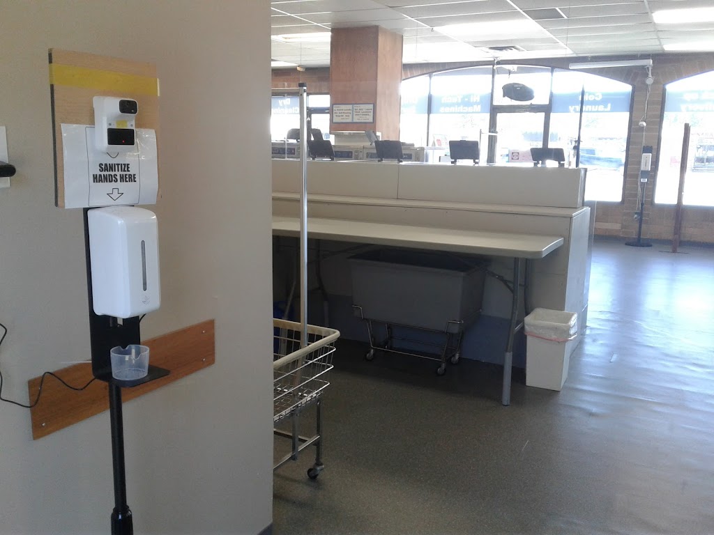 Port Moody Coin Laundry & Dry Cleaning | 2929 St Johns St #6, Port Moody, BC V3H 2C2, Canada | Phone: (604) 461-3711