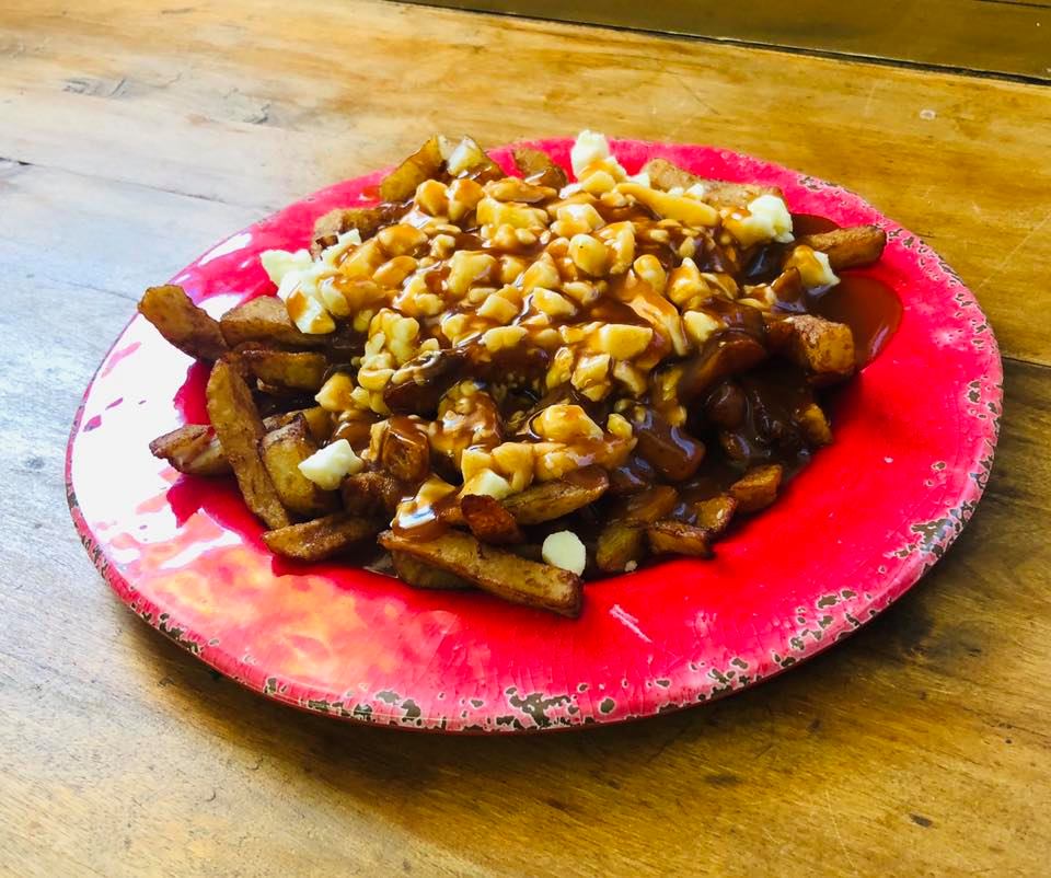 Cabane à Patates | 5471 Avenue du Pont N, Alma, QC G8E 1V2, Canada | Phone: (418) 769-1832