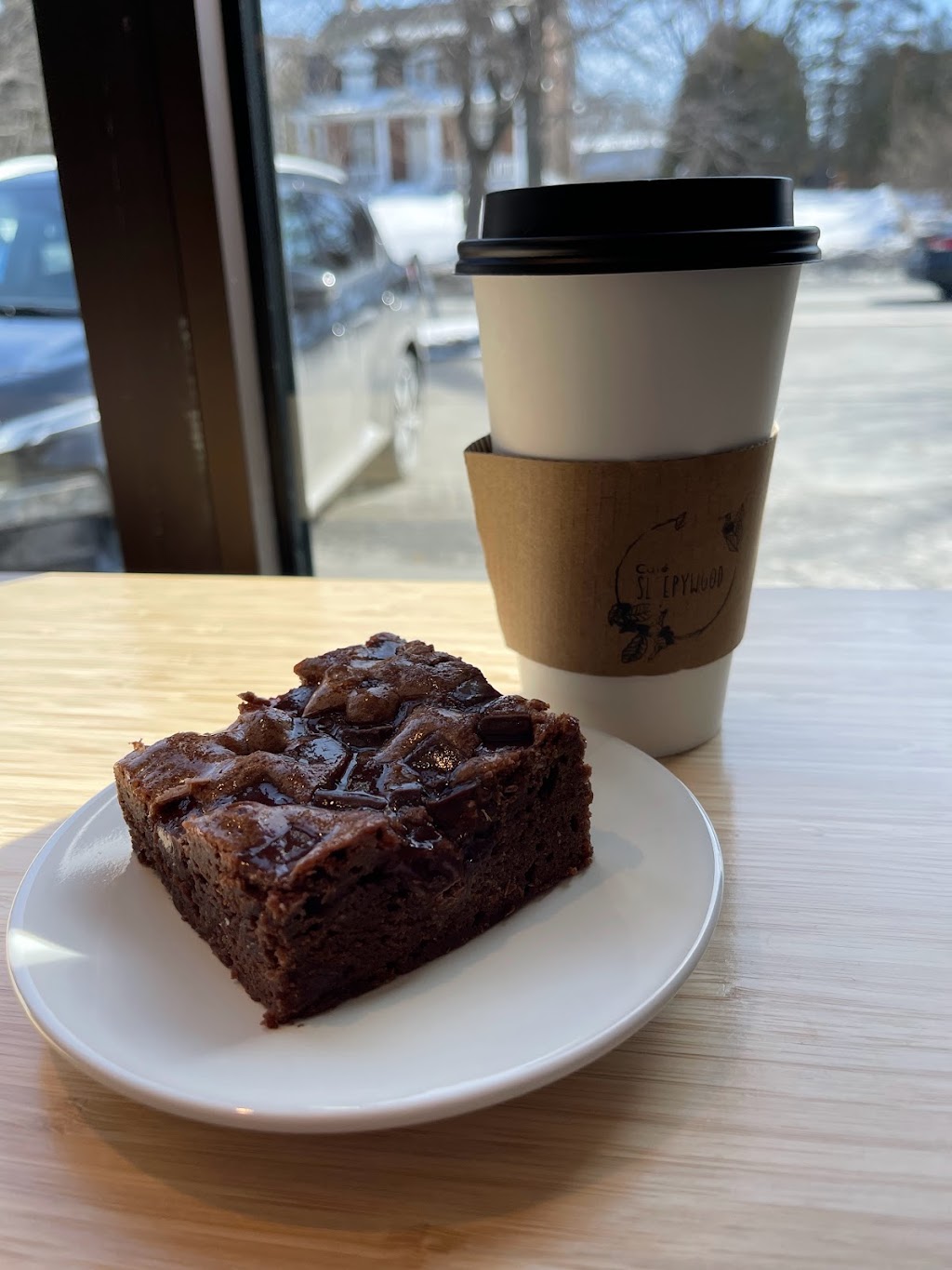 Café Sleepywood | 315 Chem. Ozias-Leduc, Otterburn Park, QC J3H 4A7, Canada | Phone: (450) 446-0404