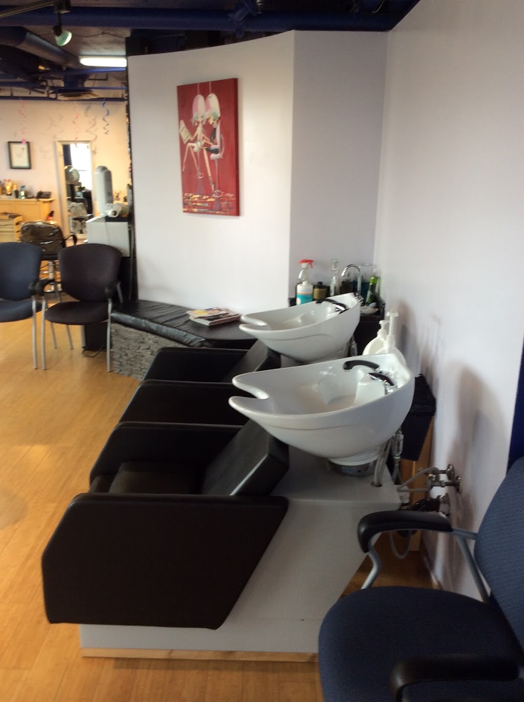 You and Nee Hair Design | 6987 Victoria Dr, Vancouver, BC V5P 3Y7, Canada | Phone: (604) 301-9987