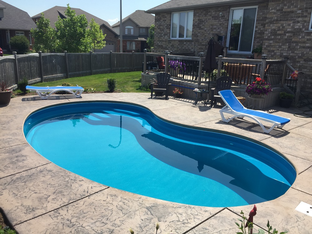 Imagine Fiberglass Pools | 560 Weber St N, Waterloo, ON N2L 5C6, Canada | Phone: (519) 570-2841